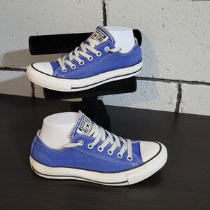3/$50 SALE! Converse All Stars Classic Blue Sneakers Sz 7
